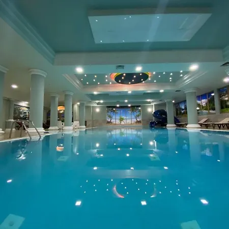 Eklips Resort 4*