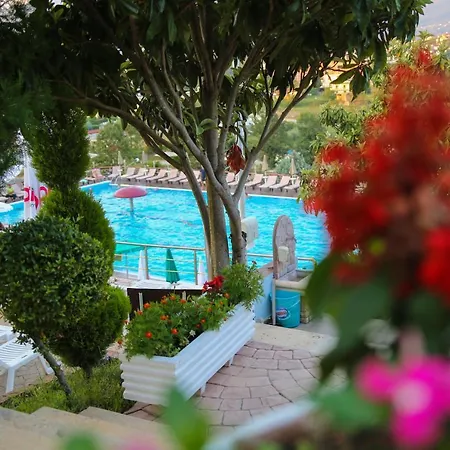 Eklips Mjull-Bathore